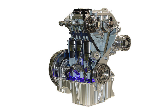 1,0-литровый EcoBoost - Двигатель 2012 года
